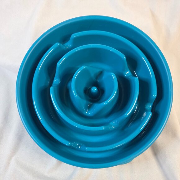 Outward Hound Non-Skid Plastic Slow Feeder Interactive Dog Bowl - Picture 1 of 3